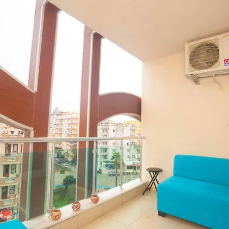Квартира-Студия Недалеко От Моря Appartement Mahmutlar